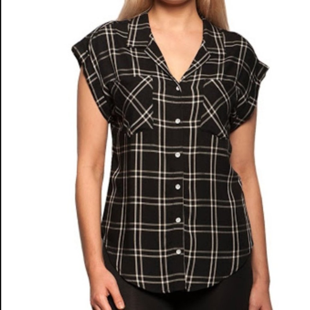 Jachs Girlfriend Black & White Paid Button Down